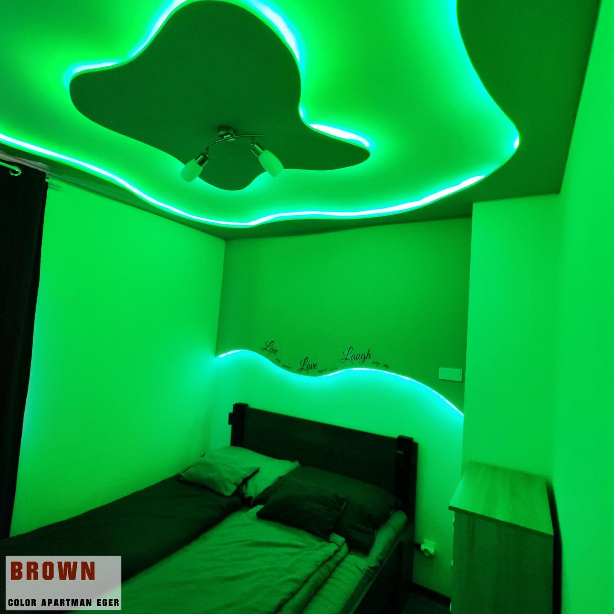 Color Apartmanok Eger Rum bild